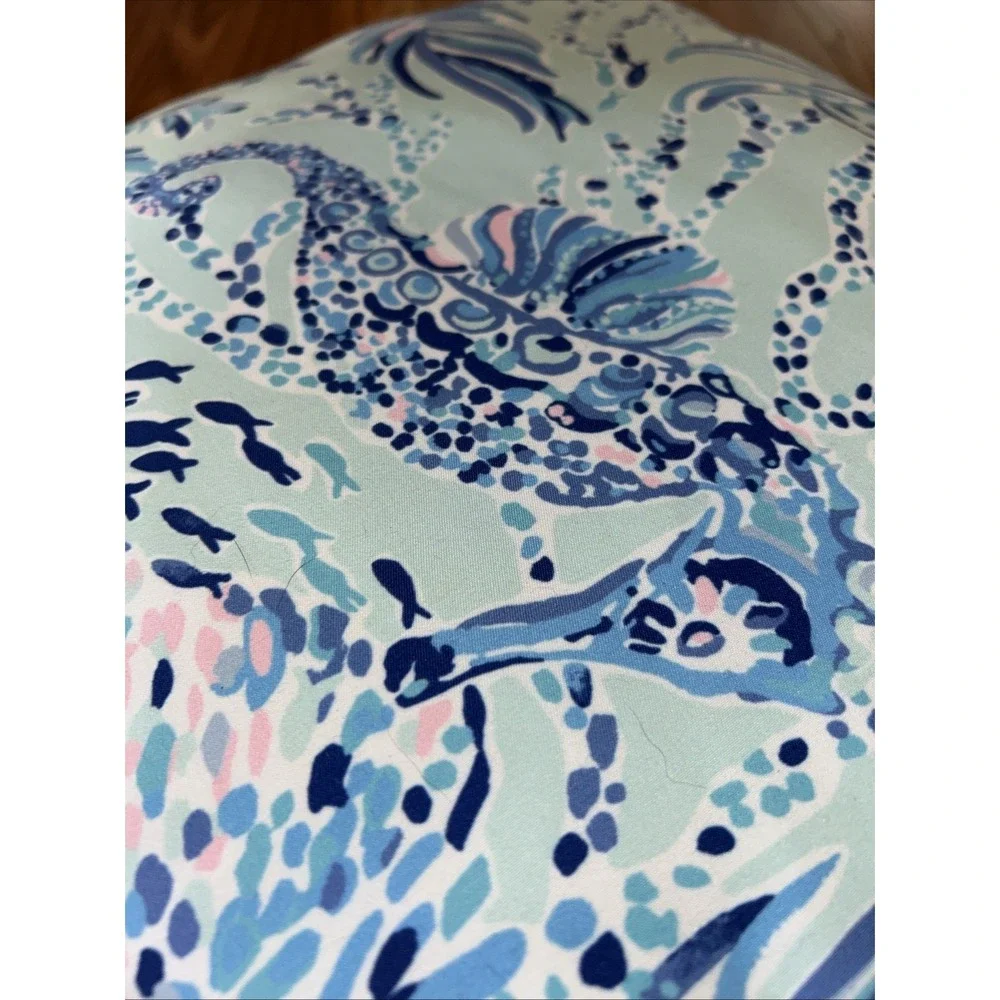 NWOT Lilly Pulitzer 20x20